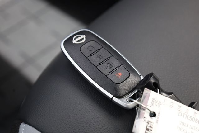 Used 2023 Nissan Kicks SR w/ SR Premium Package image 29
