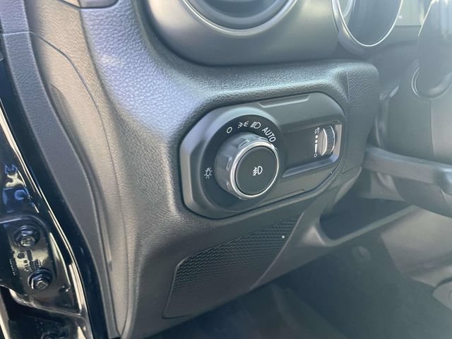 Certified 2023 Jeep Wrangler Sport AWD/4WD image 17