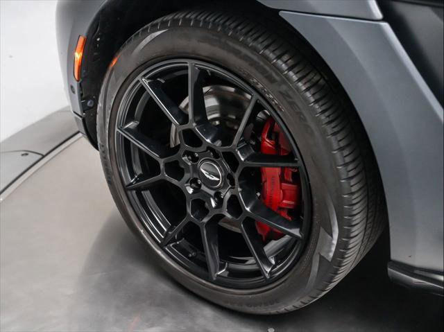 Used 2021 Aston Martin DBX AWD/4WD image 8