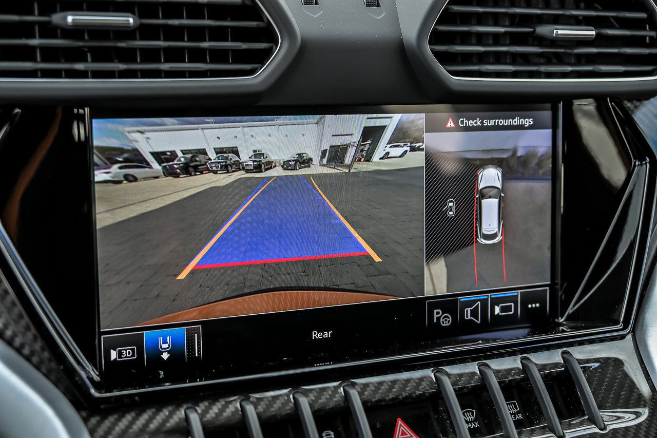 Used 2024 Lamborghini Urus S image 45