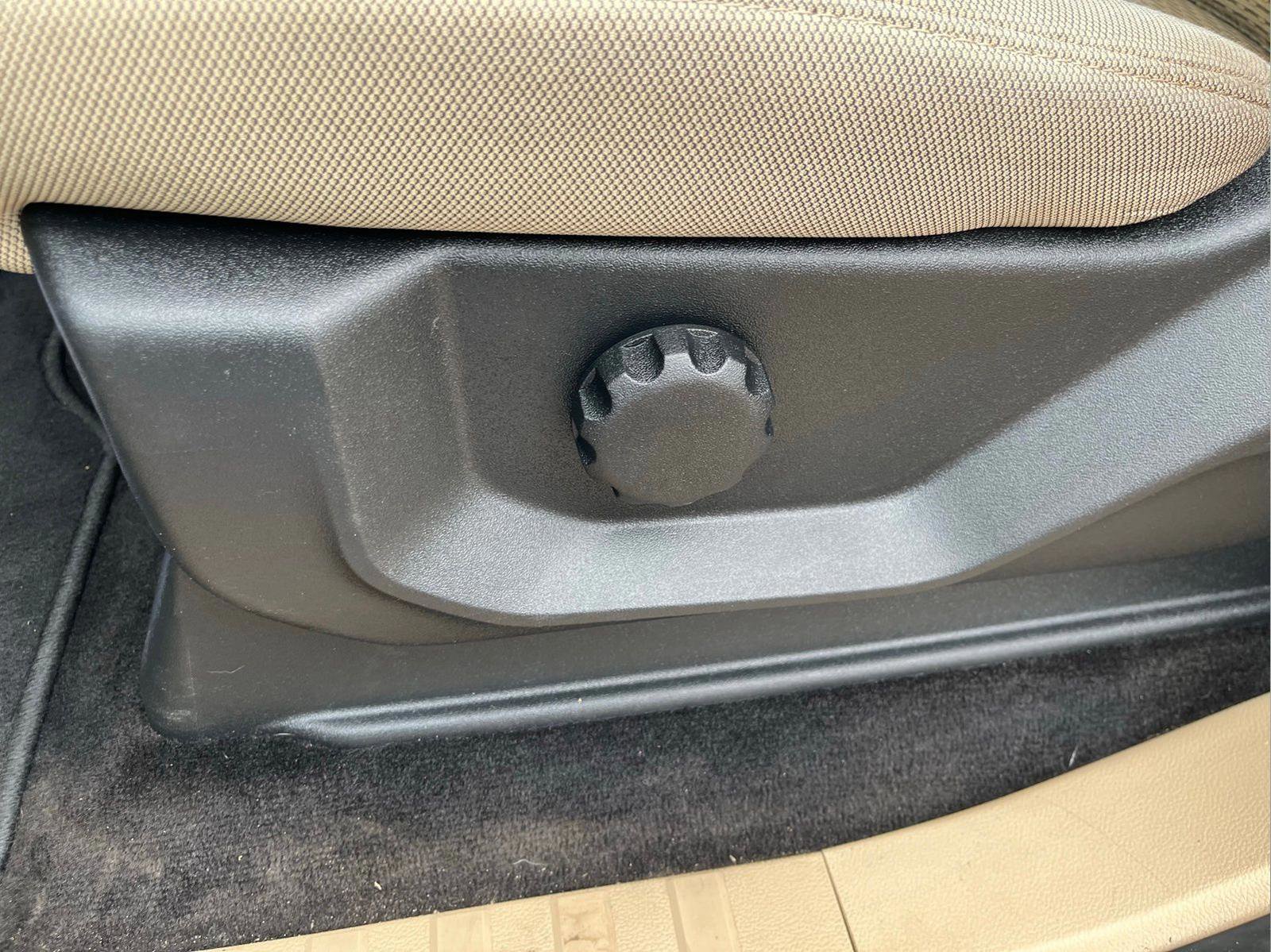 Used 2018 Ford F150 XLT w/ XTR Package image 12