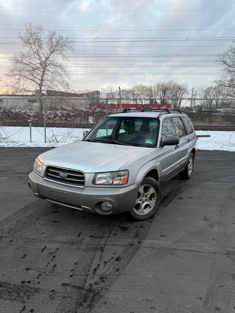 Used 2004 Subaru Forester 2.5XS image 1