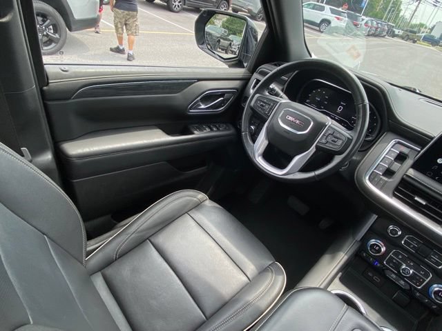 Used 2022 GMC Yukon XL SLT w/ SLT Luxury Package AWD/4WD image 26