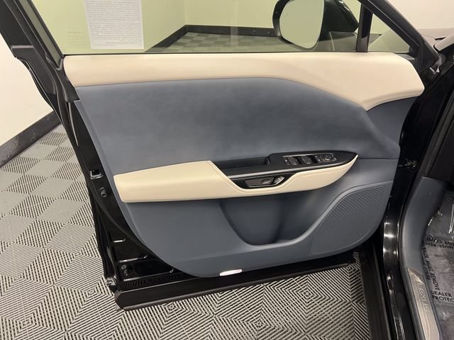 Certified 2023 Lexus RZ 450e Premium w/ Technology Package AWD/4WD image 9