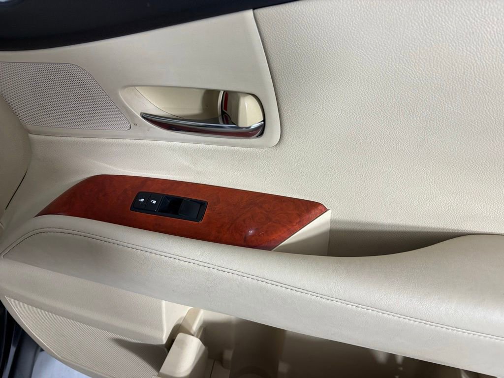 Used 2010 Lexus RX 350 2WD image 14