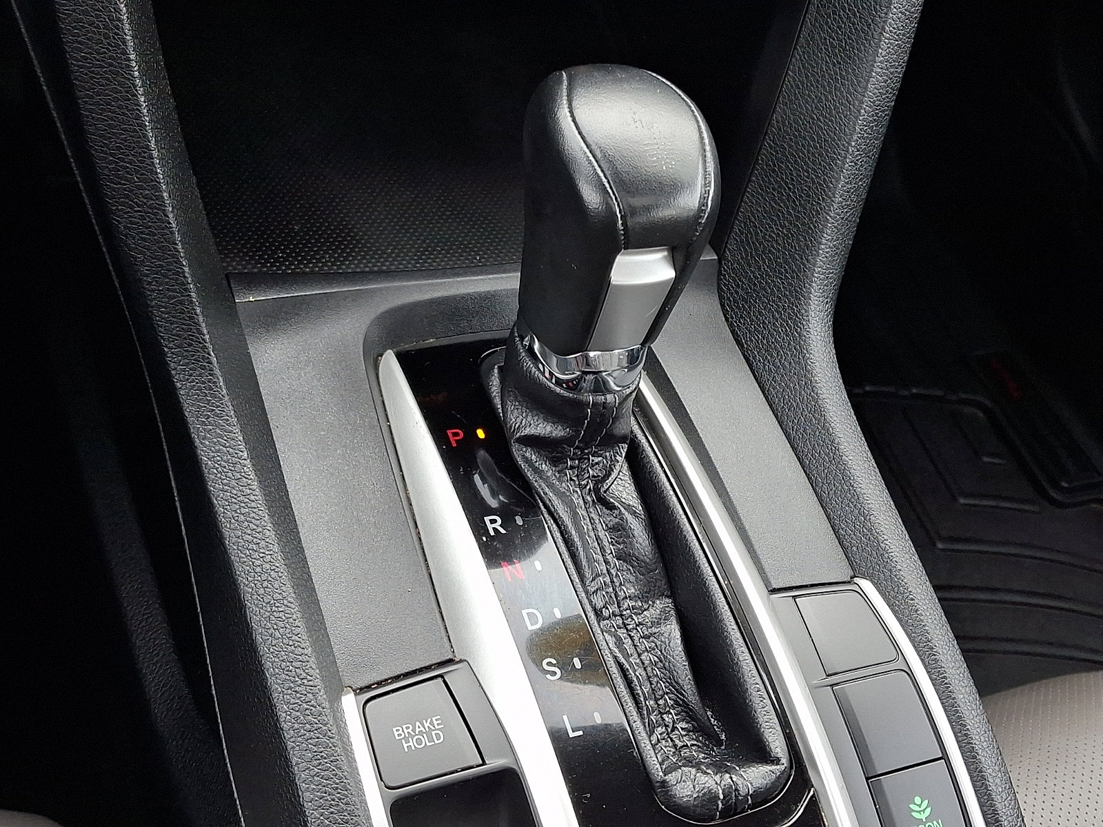 Used 2017 Honda Civic EX-L image 15