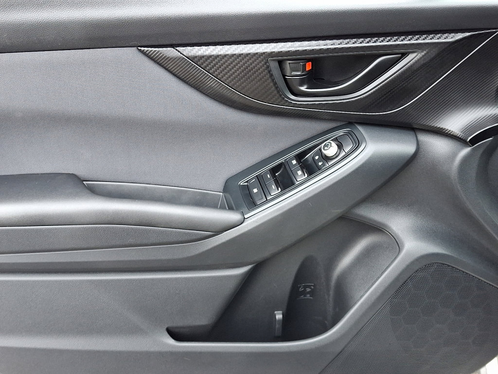 Used 2021 Subaru Crosstrek 2.0i Premium w/ Moonroof Package image 23