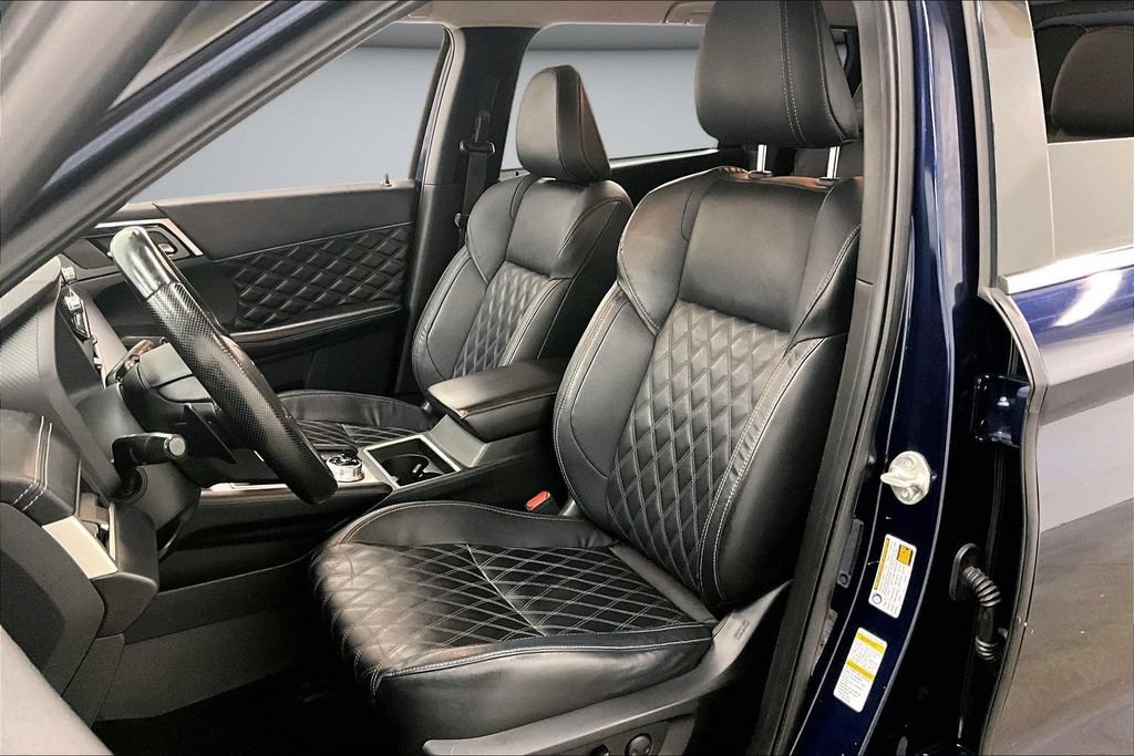 Used 2022 Mitsubishi Outlander SEL AWD/4WD image 21