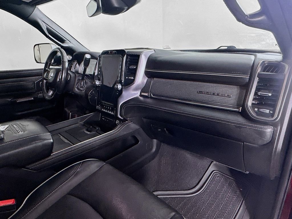 Used 2019 RAM 3500 Limited image 32