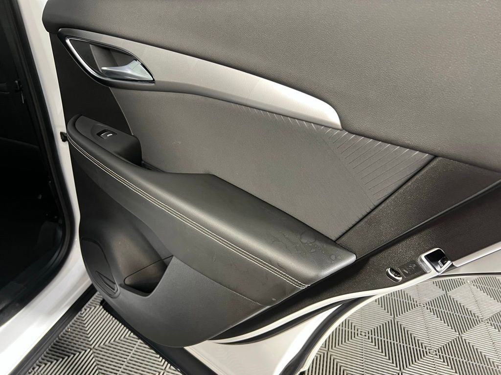 Used 2025 Buick Envision Sport Touring image 31