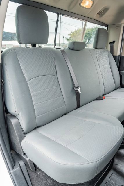 Used 2018 RAM 2500 SLT image 35