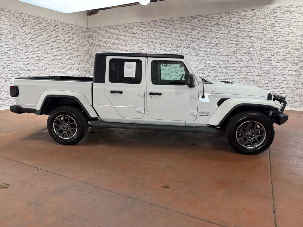Used 2020 Jeep Gladiator Overland image 8