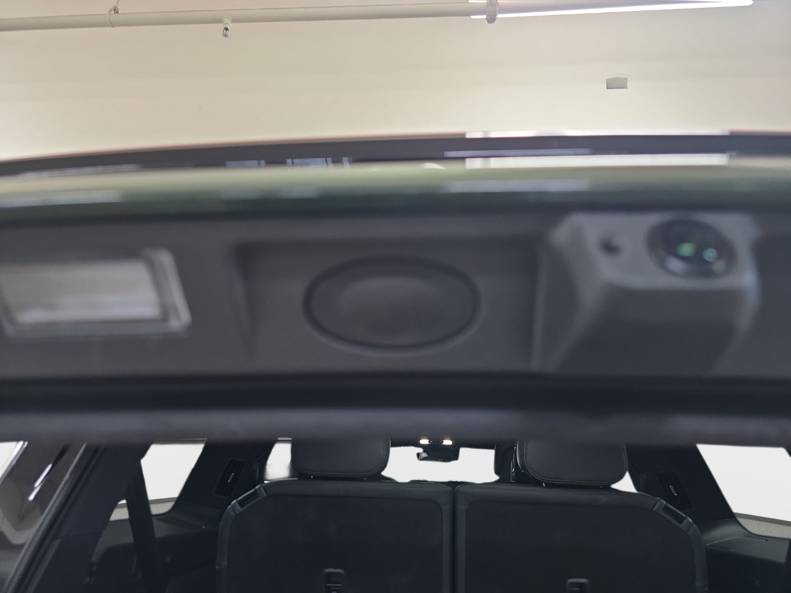 Used 2026 Rivian R1S Adventure Dual AWD/4WD image 31