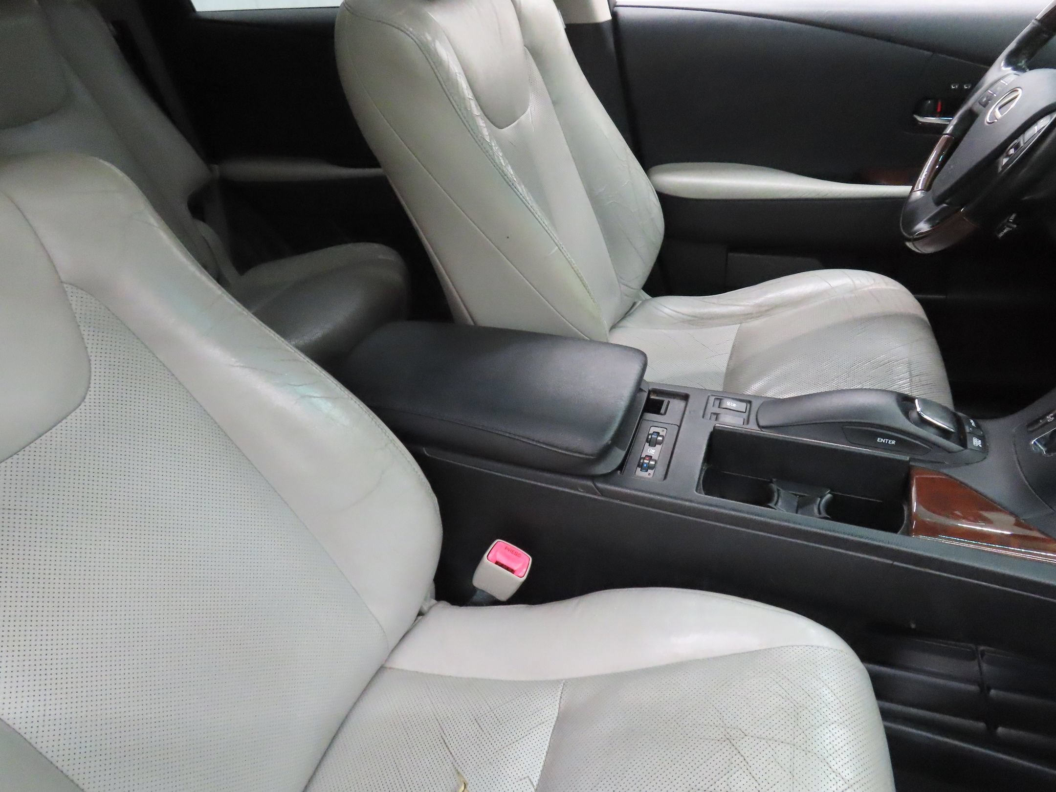 Used 2012 Lexus RX 450h FWD w/ Premium Pkg image 25