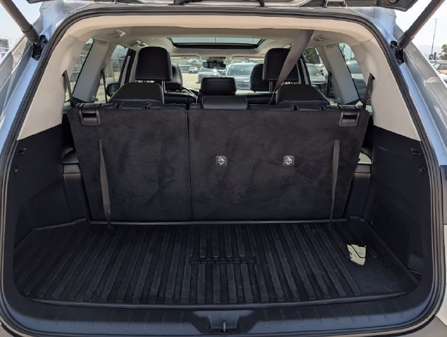 Used 2024 Toyota Grand Highlander AWD image 10