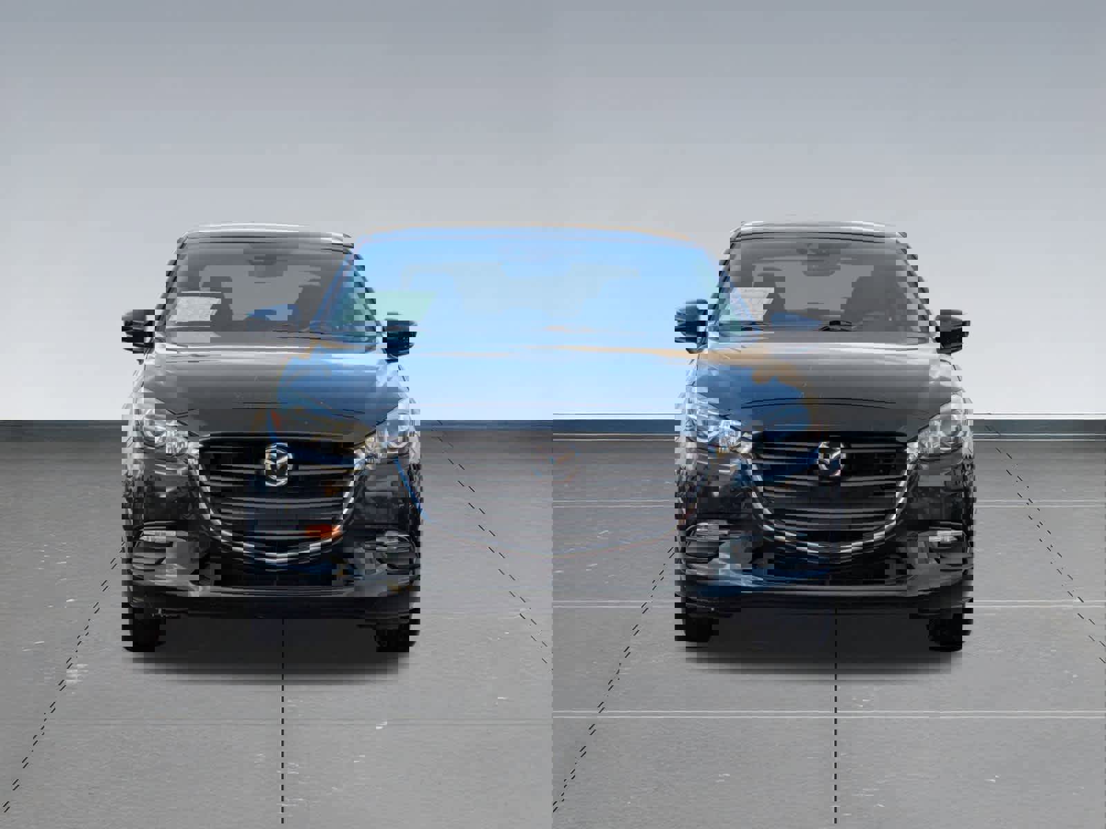 Used 2018 MAZDA MAZDA3 Touring image 9