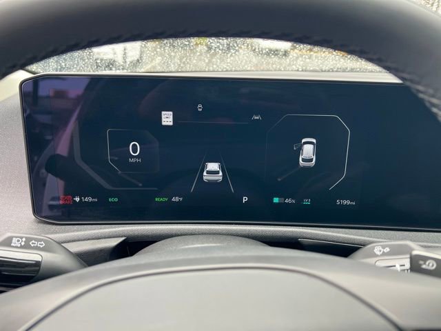 Certified 2025 Kia EV6 Light w/ Light LR Technology Package image 16
