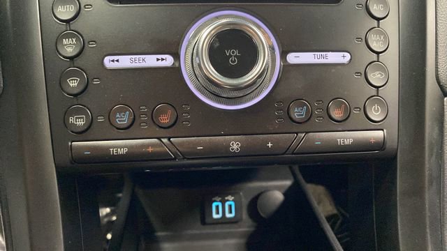 Used 2019 Ford Fusion Titanium FWD image 26