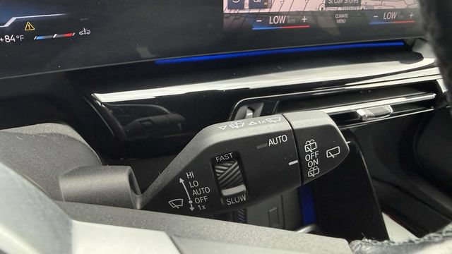 Used 2023 BMW X1 xDrive28i AWD/4WD image 39