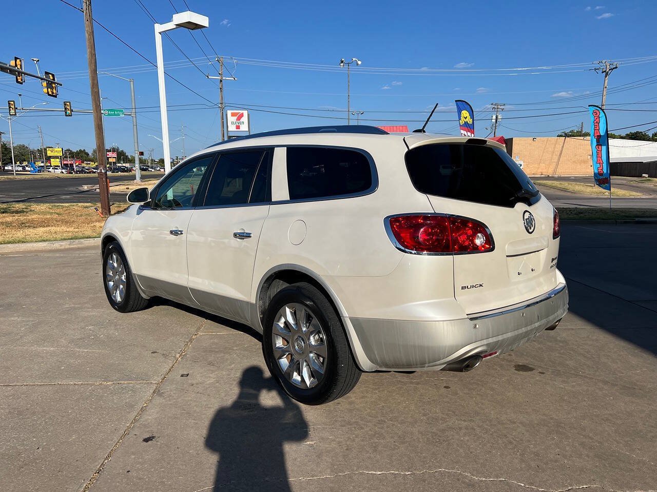 Used 2012 Buick Enclave Premium AWD/4WD image 5