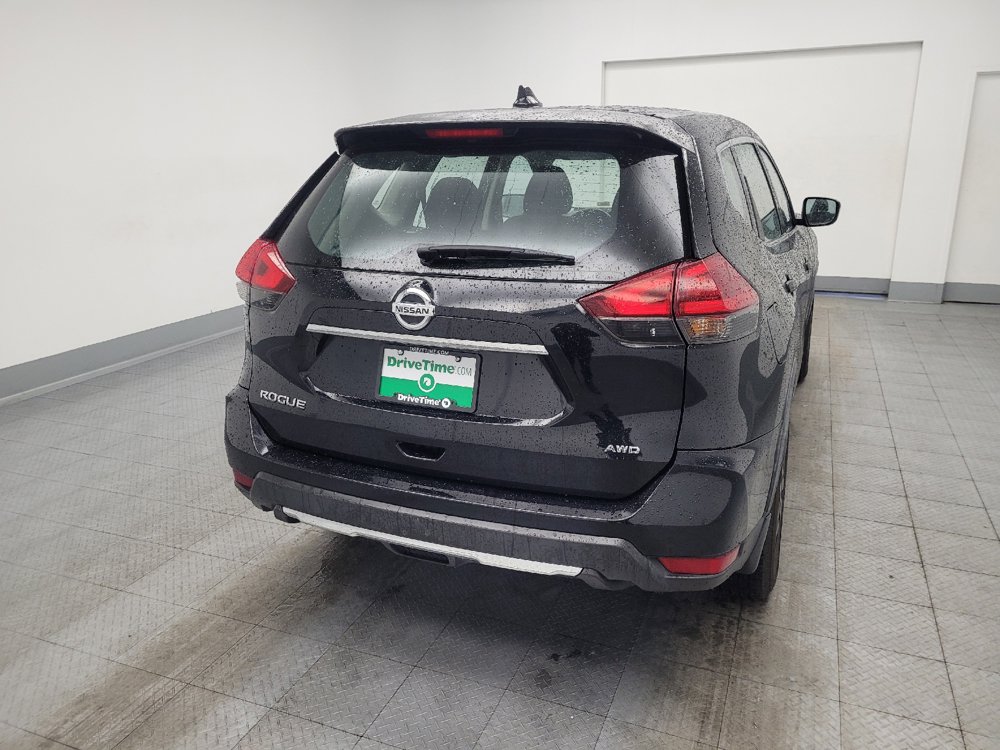 Used 2018 Nissan Rogue S AWD/4WD image 7