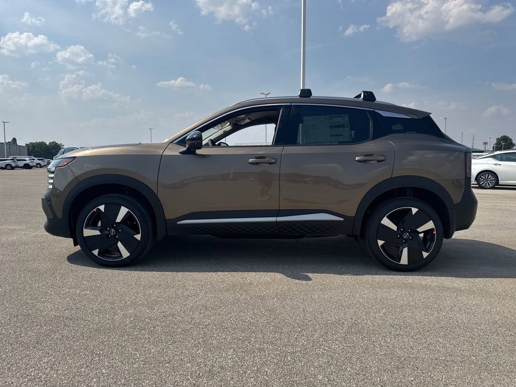 New 2026 Nissan Kicks SR image 2