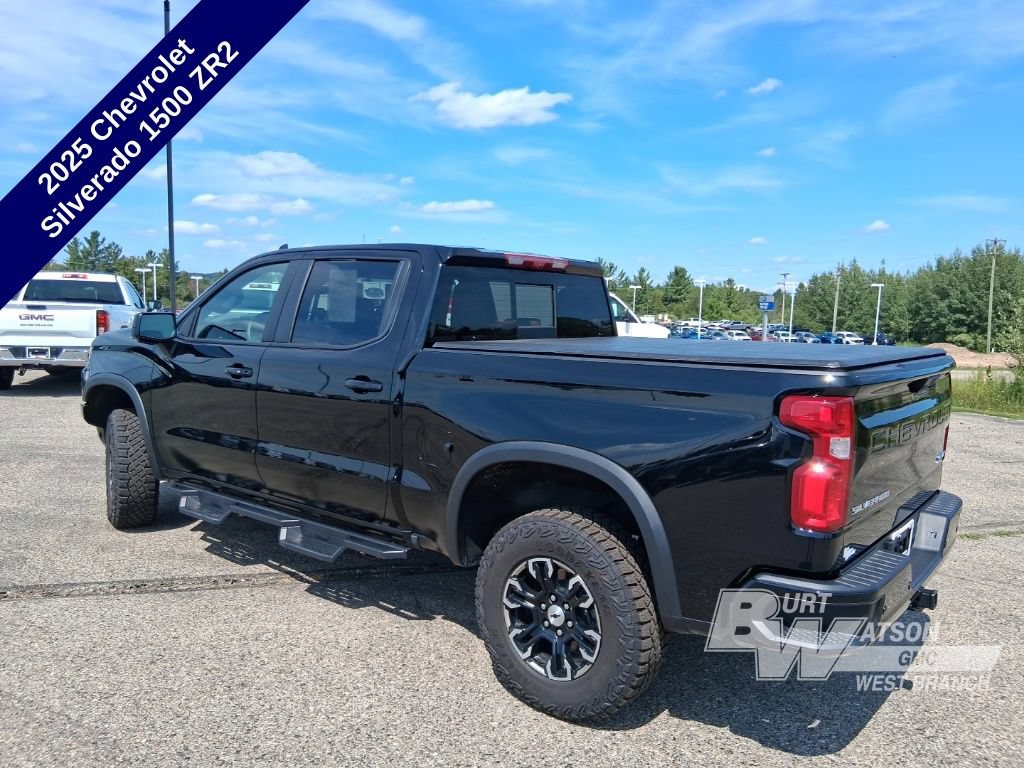 Used 2025 Chevrolet Silverado 1500 ZR2 w/ Technology Package AWD/4WD image 4