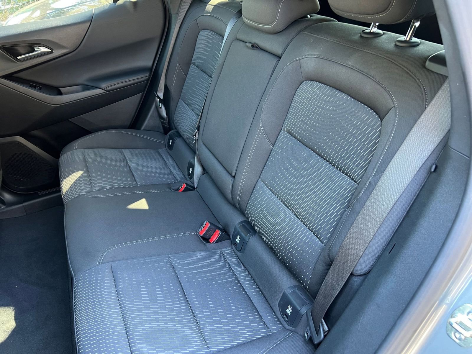 Used 2025 Chevrolet Equinox LT image 31