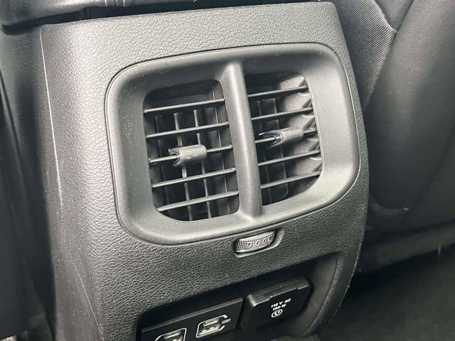 Used 2021 Jeep Cherokee Limited image 20