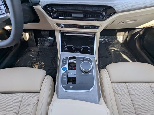 Used 2025 BMW i4 eDrive40 w/ Premium Package image 18