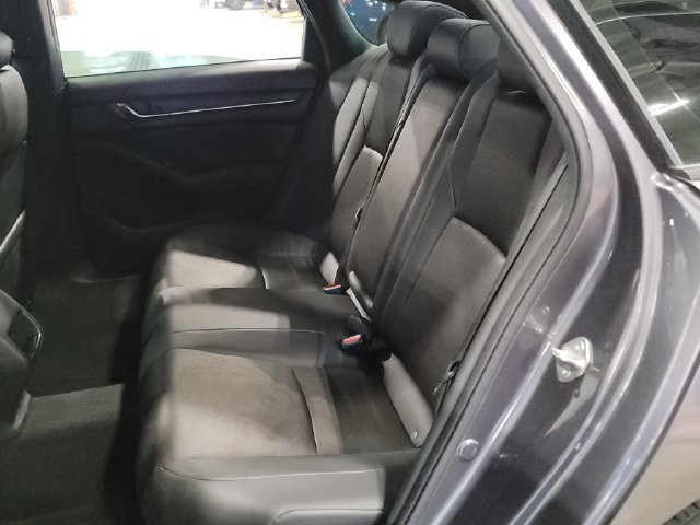 Used 2020 Honda Accord Sport image 13
