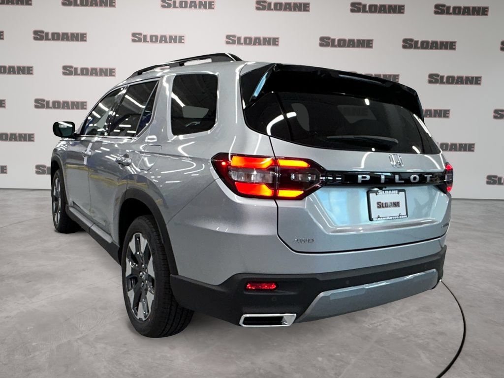 New 2026 Honda Pilot Touring image 3