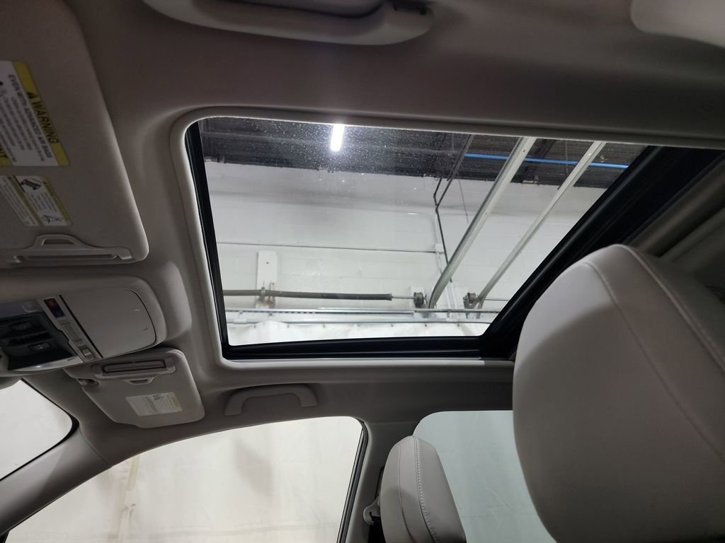 Used 2022 Subaru Forester Limited image 15