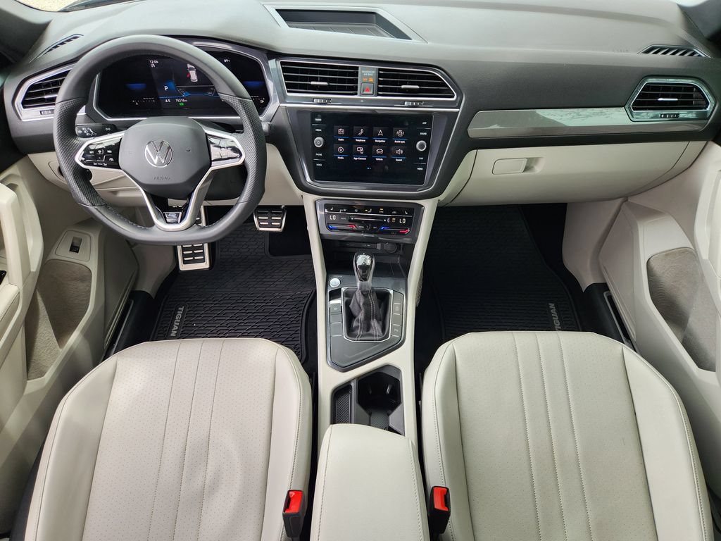 Used 2022 Volkswagen Tiguan SE R-Line FWD image 19