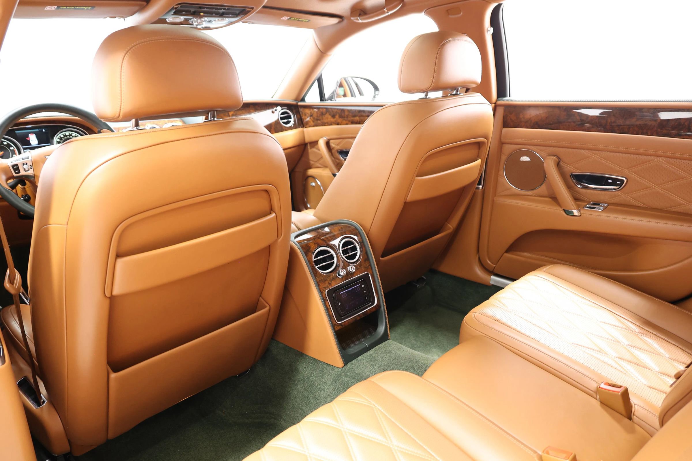 Used 2016 Bentley Flying Spur W12 AWD/4WD image 54