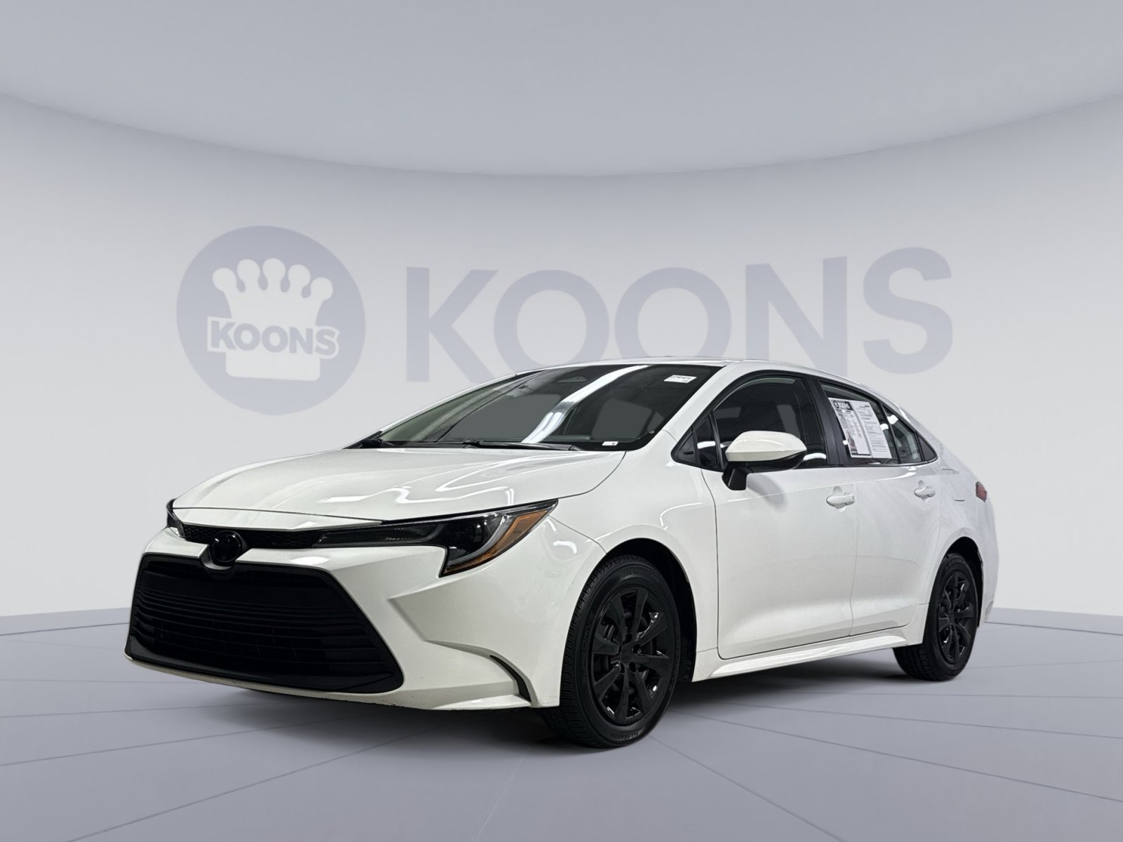 Used 2024 Toyota Corolla LE FWD image 1