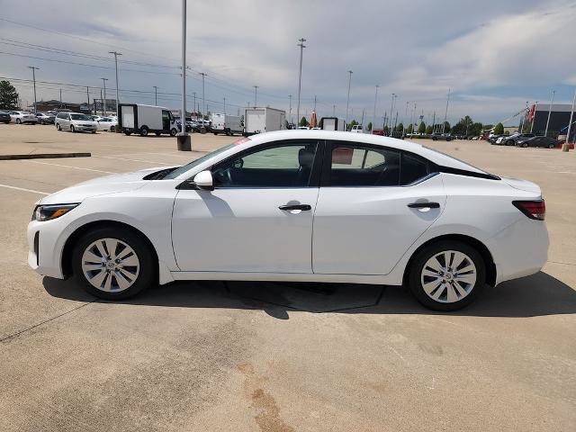 Certified 2025 Nissan Sentra S FWD image 8