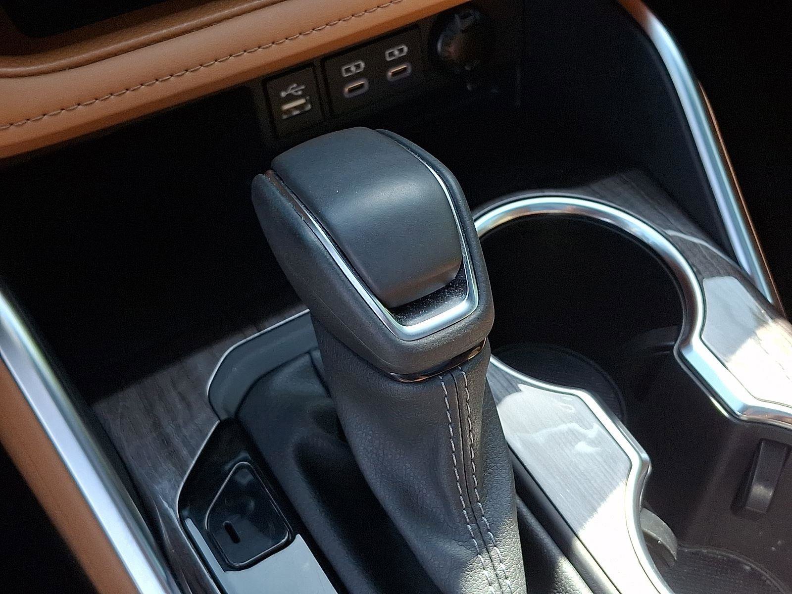 Used 2025 Toyota Highlander Platinum image 15