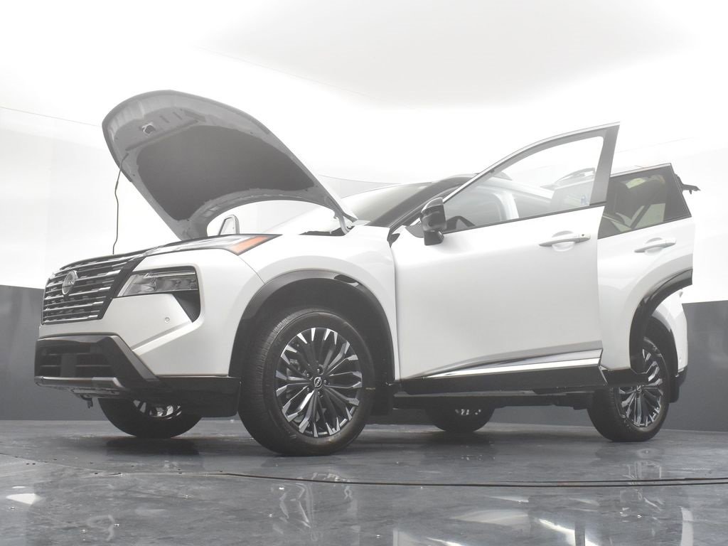 New 2026 Nissan Rogue Platinum image 40