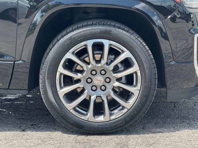 Used 2023 GMC Acadia Denali w/ Denali Ultimate Package AWD/4WD image 3