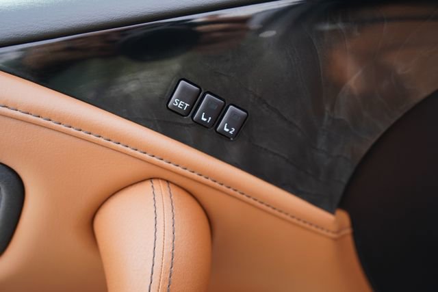 Used 2023 INFINITI QX80 Sensory w/ All-Season Package image 12