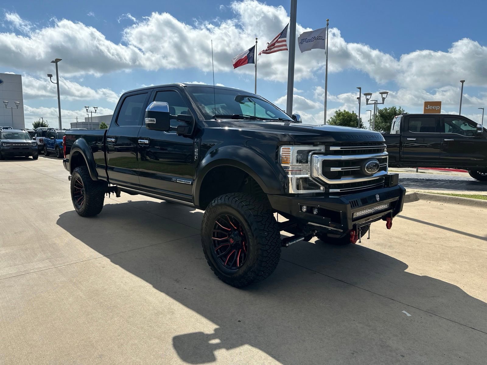 Used 2020 Ford F250 Platinum w/ FX4 Off-Road Package AWD/4WD image 8
