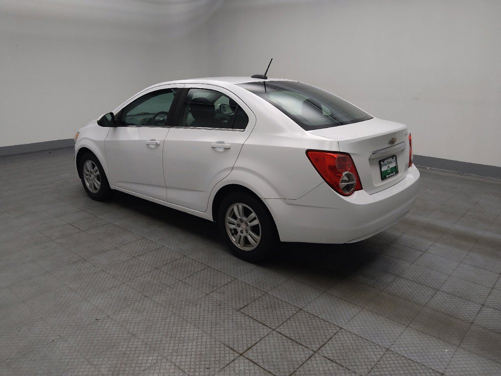 Used 2016 Chevrolet Sonic LT FWD image 3