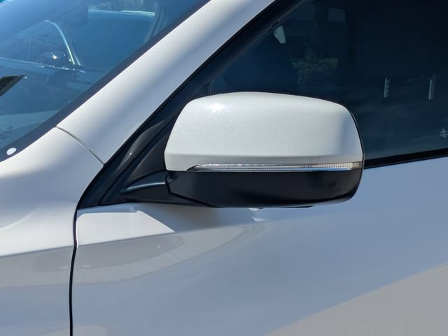 Used 2023 Acura RDX w/ Advance Package FWD image 12