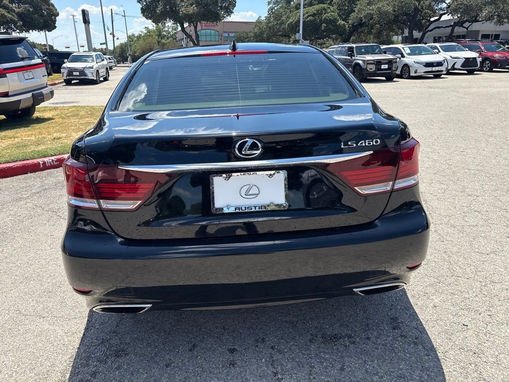 Used 2014 Lexus LS 460 w/ Comfort Package RWD image 4