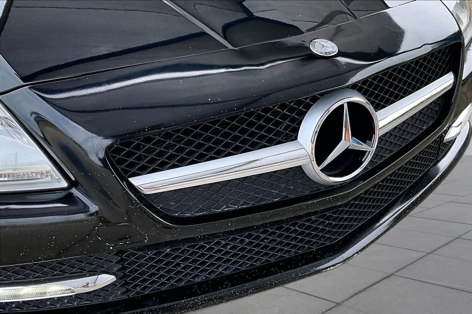 Used 2012 Mercedes-Benz SLK 350 image 27