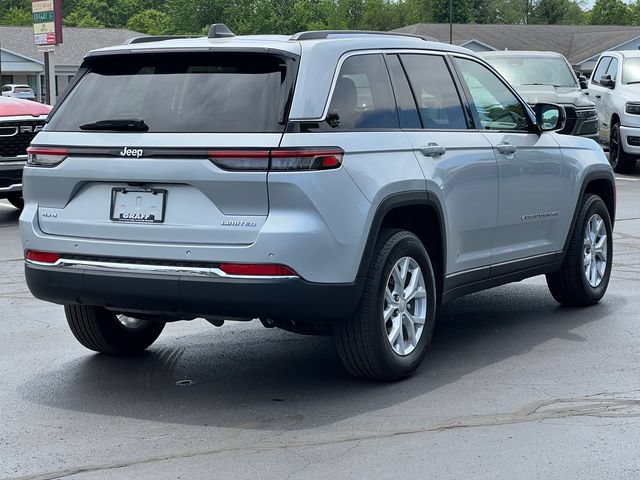 Certified 2024 Jeep Grand Cherokee Limited AWD/4WD image 11