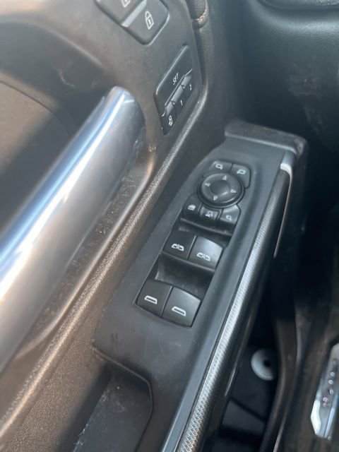 Used 2022 GMC Sierra 2500 AT4 w/ AT4 Premium Plus Package image 9