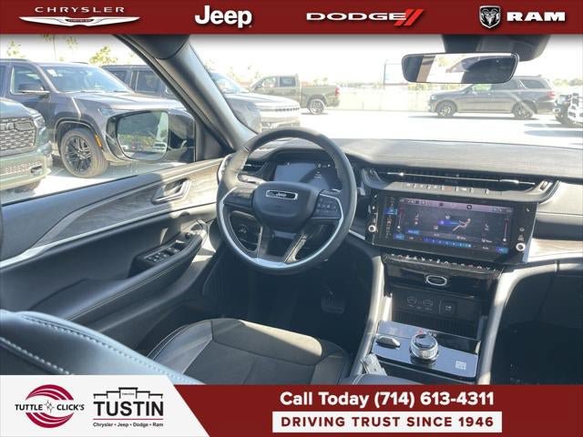New 2027 Jeep Grand Cherokee Altitude AWD/4WD image 41