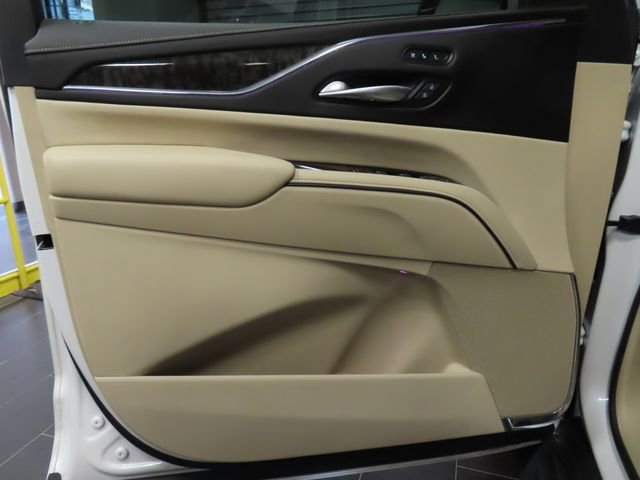 Certified 2024 Cadillac Escalade Premium Luxury w/ Performance Package AWD/4WD image 9